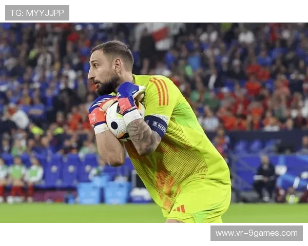 多纳鲁马多次神扑难救主，曼城门将成赛后评分最高