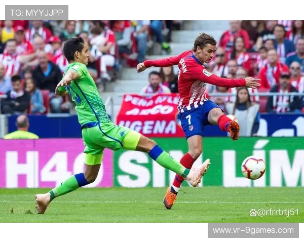 贝蒂斯2-1瓦伦西亚，主场逆转巩固欧战希望