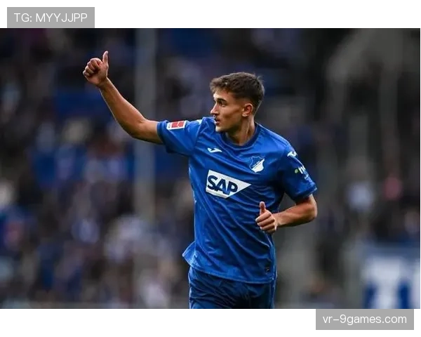 霍芬海姆公布首发,新援中场首次进入大名单 霍芬海姆公布首发,新援中场首次进入大名单